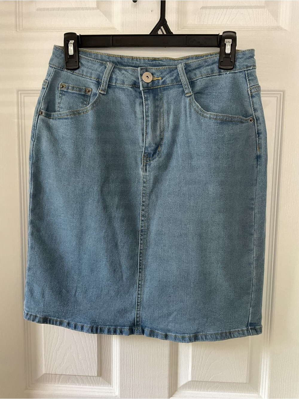NWT ChouYatou Light Wash Stretch Denim Pencil Skirt Size M - Picture 2 of 12